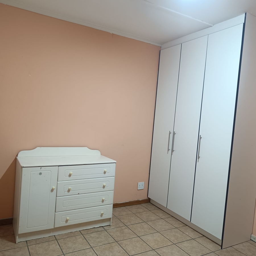 5 Bedroom Property for Sale in Sasolburg Free State